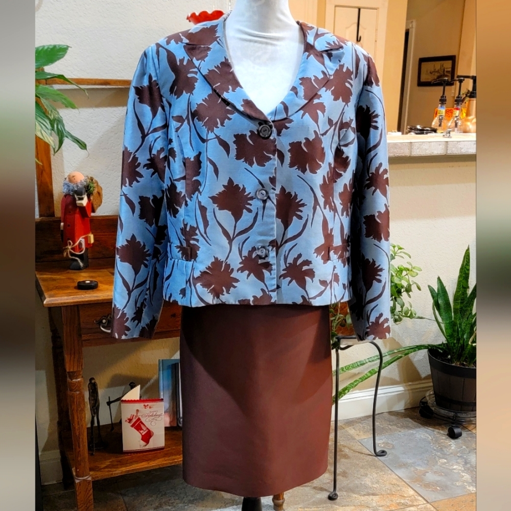 Bergamo by Ebi Suit